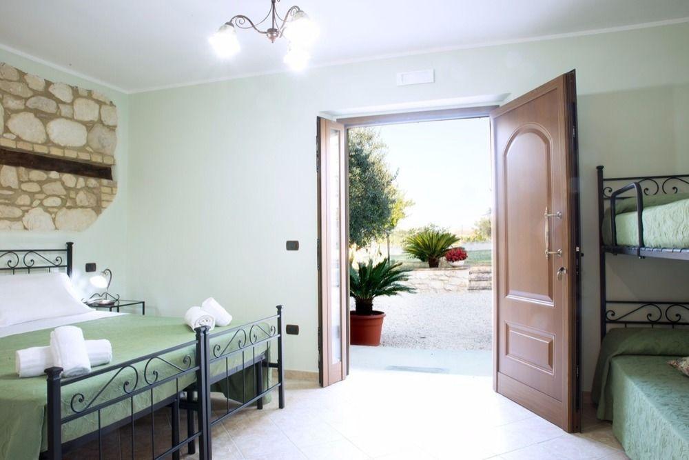 Agriturismo Il Casolare Di Nonno Mario Manoppello Екстериор снимка