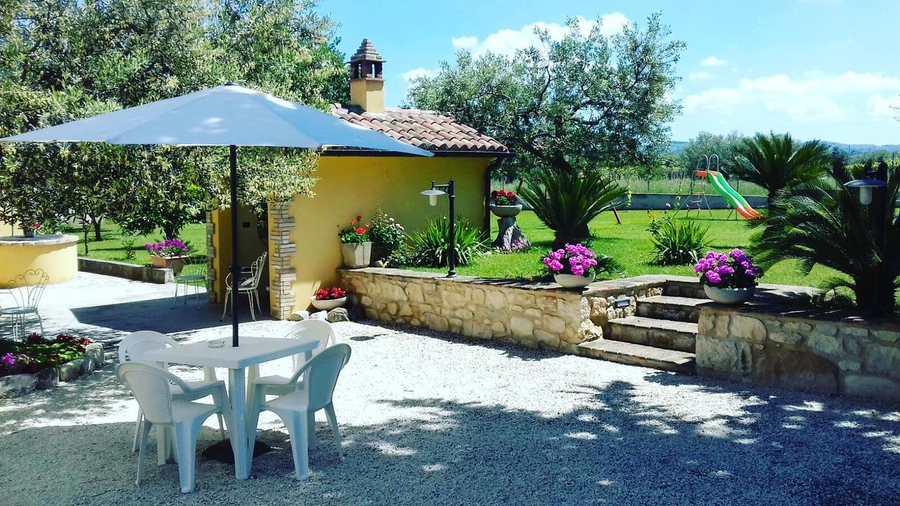 Agriturismo Il Casolare Di Nonno Mario Manoppello Екстериор снимка