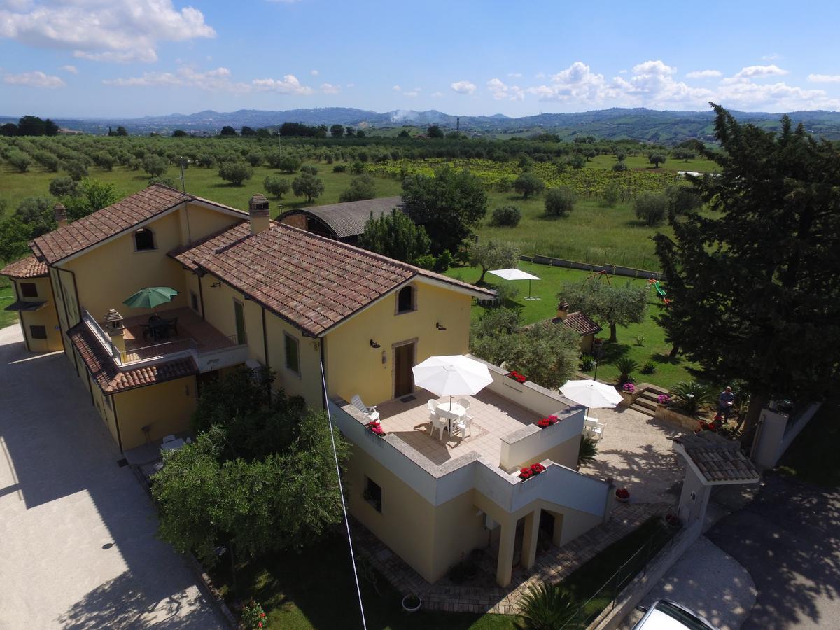 Agriturismo Il Casolare Di Nonno Mario Manoppello Екстериор снимка